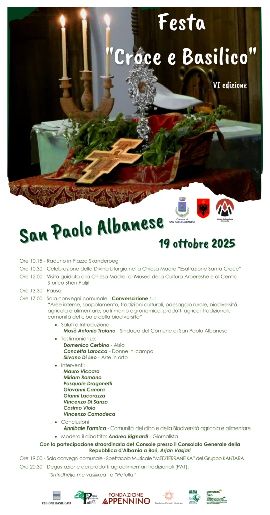 Croce, basilico e candele sull’altare durante la Festa “Croce e Basilico” a San Paolo Albanese 2025.